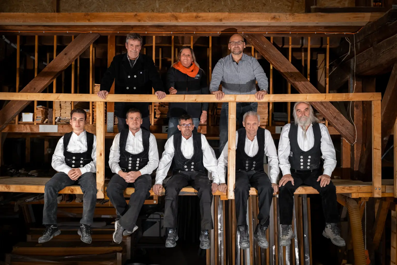 Das Böhler Holzbau Team stellt sich vor. Ein Gruppenbild der Mitarbeiter